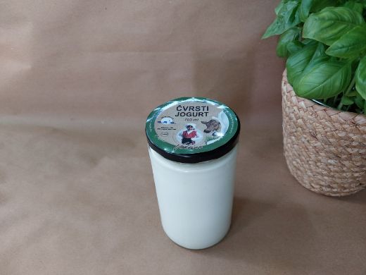 Čvrsti jogurt 700 g